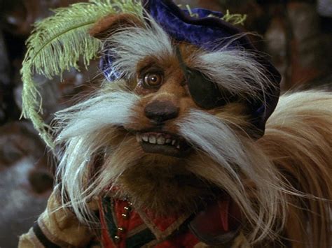The Halloween Labyrinth Sir Didymus Pet Costume includes -